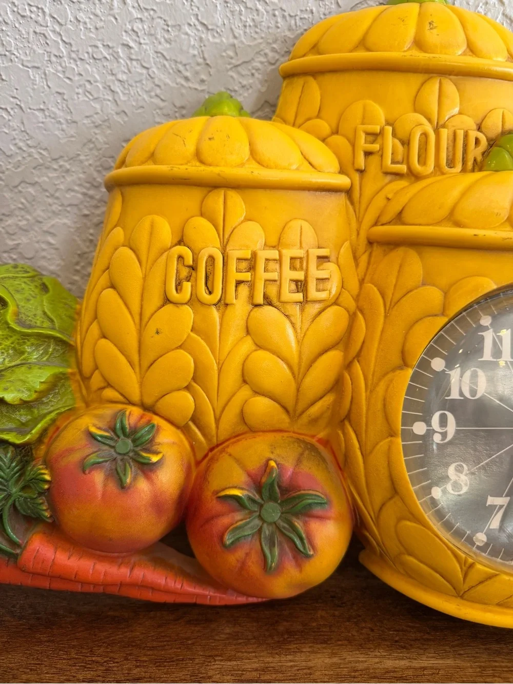 Vintage 1974 Burwood New Haven WORKING Kitchen Wall Clock Canisters Retro